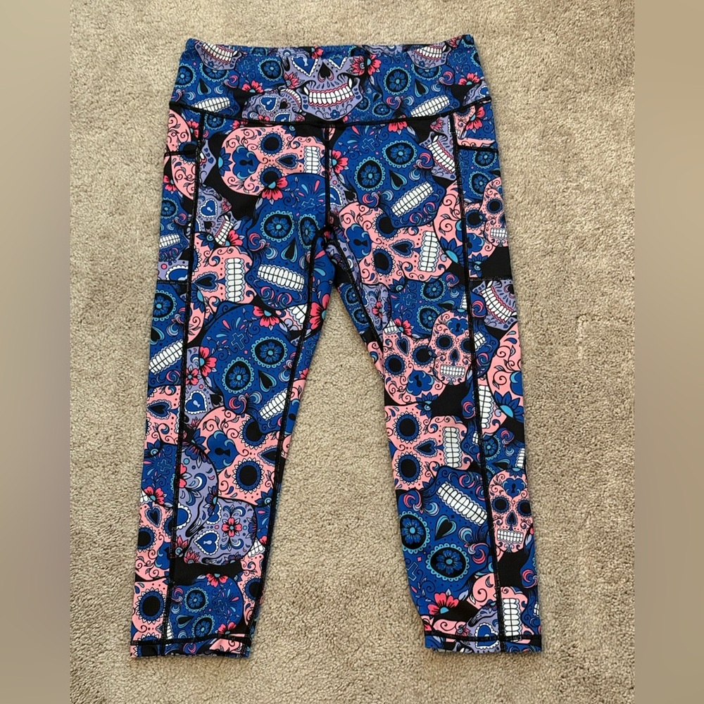 Constantly Varied Gear Leggings - Colorful Skull Pattern